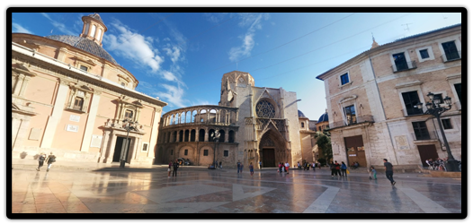 Plaza de la Virgen